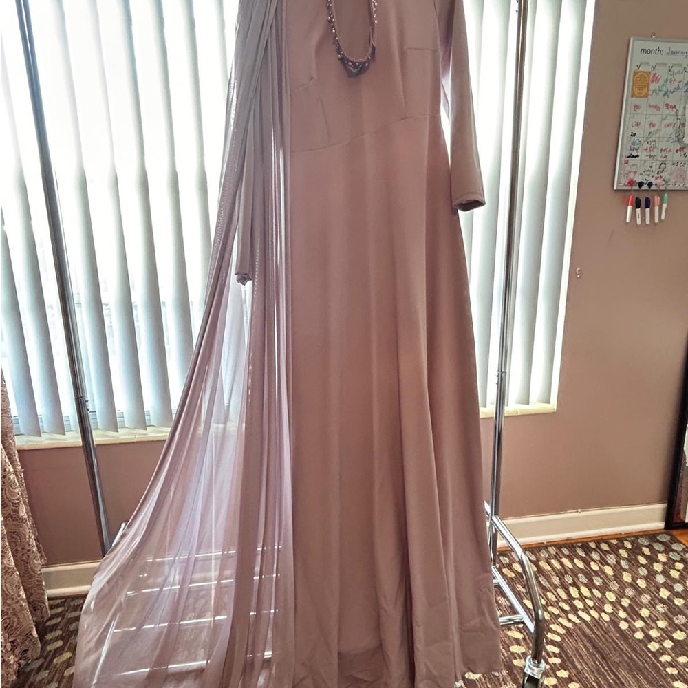 Elegant Cream Maxi Dress